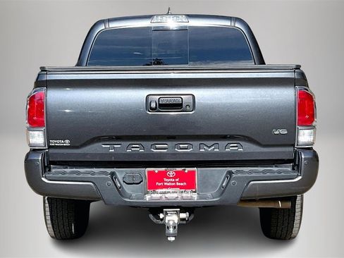 Used 2023 Toyota Tacoma TRD Sport image 6