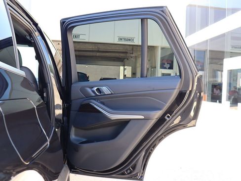 Used 2020 BMW X5 xDrive40i w/ Convenience Package image 47