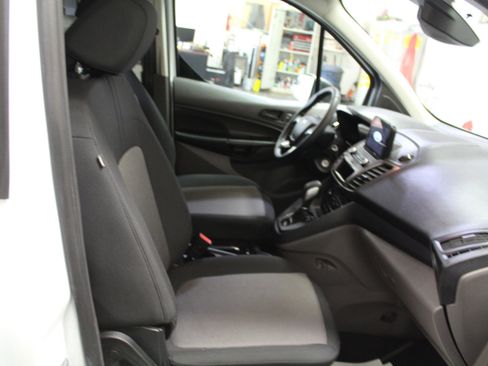 Used 2023 Ford Transit Connect XL image 21