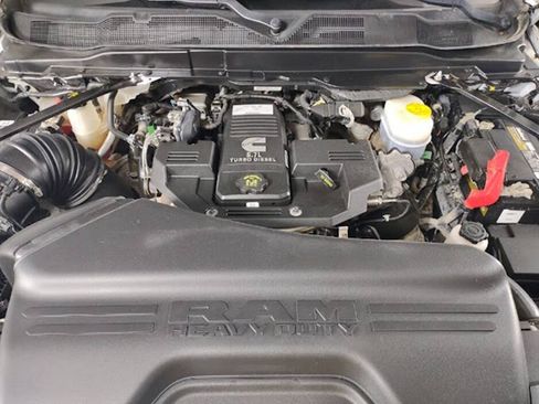 Used 2023 RAM 2500 Laramie AWD/4WD image 17