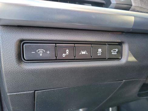 Used 2020 Kia Telluride SX w/ SX Prestige Package image 39