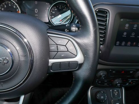 Used 2018 Jeep Compass Latitude w/ Popular Equipment Group AWD/4WD image 23
