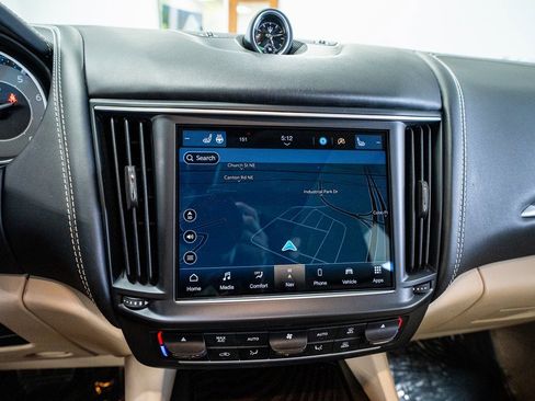 Used 2022 Maserati Levante Modena image 46