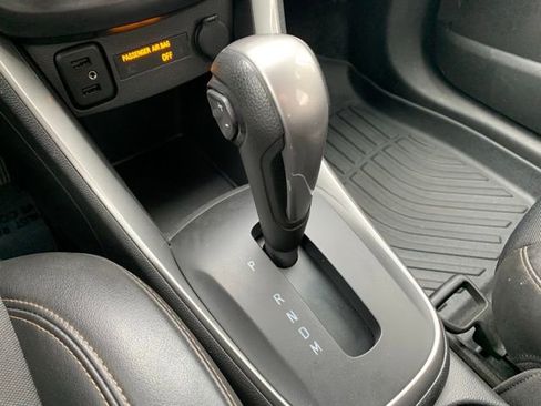 Used 2021 Chevrolet Trax LT w/ Driver Confidence Package image 20