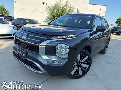 New 2025 Mitsubishi Outlander SE