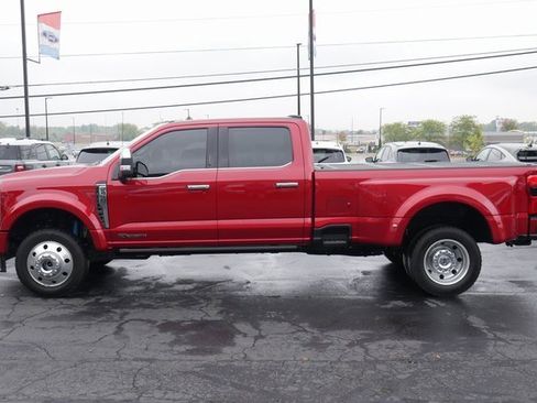 Used 2024 Ford F450 Platinum w/ FX4 Off-Road Package image 10