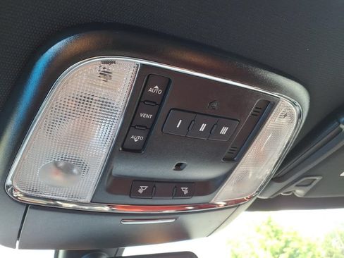 Used 2021 Dodge Charger Scat Pack RWD image 23