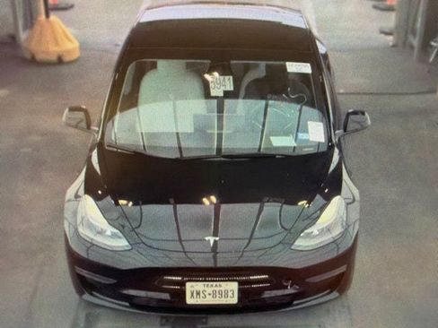 Used 2022 Tesla Model 3 Long Range AWD/4WD image 11