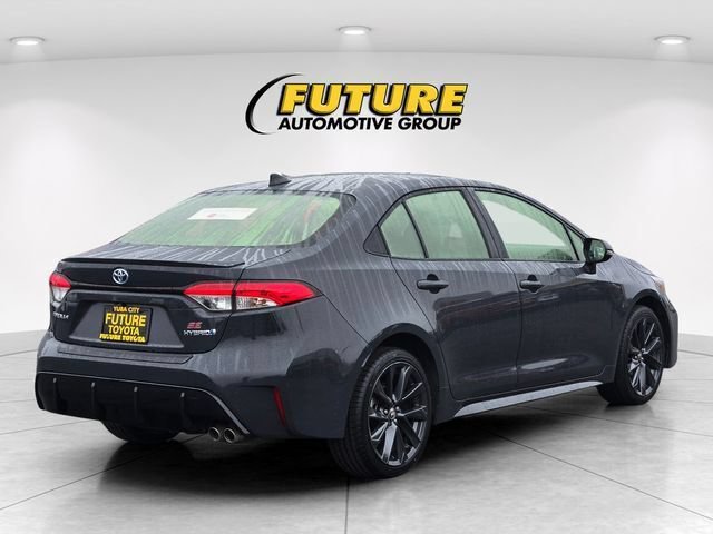 Certified 2024 Toyota Corolla SE w/ SE Package FWD image 5