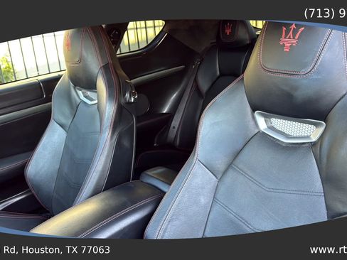 Used 2014 Maserati GranTurismo MC image 21