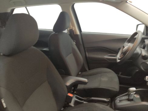 Used 2024 Nissan Kicks S FWD image 21