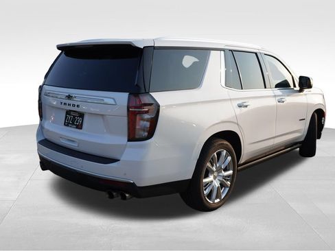Certified 2021 Chevrolet Tahoe High Country AWD/4WD image 3