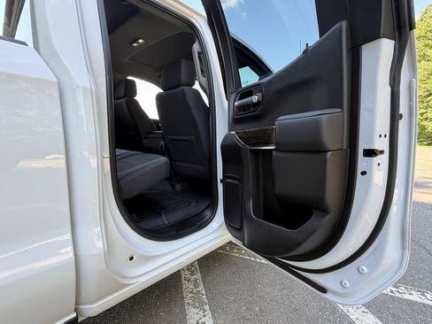 Used 2022 GMC Sierra 1500 Elevation AWD/4WD image 33