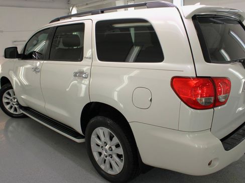 Used 2012 Toyota Sequoia Platinum AWD/4WD image 17