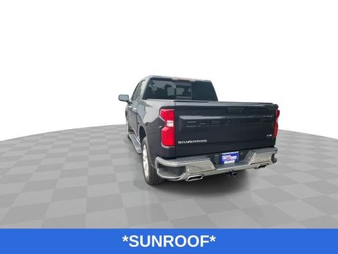 Used 2022 Chevrolet Silverado 1500 LTZ AWD/4WD image 8