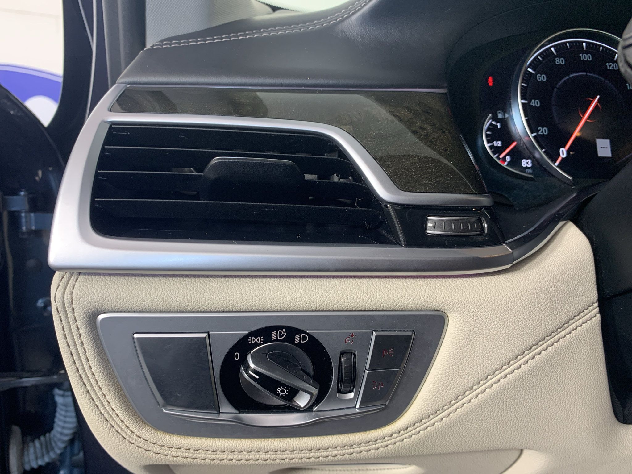 Used 2019 BMW 740i xDrive w/ Executive Package AWD/4WD image 16