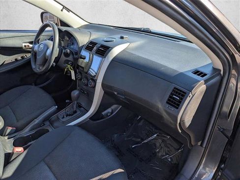 Used 2009 Toyota Corolla S image 19