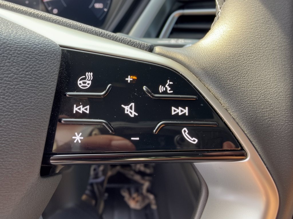 Certified 2023 Audi Q4 e-tron Premium Plus w/ Premium Plus RWD image 19