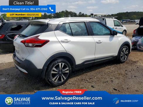 Used 2020 Nissan Kicks SR w/ SR Premium Package image 4