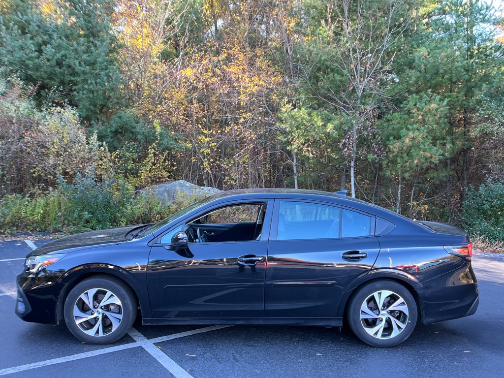 Used 2024 Subaru Legacy Premium AWD/4WD image 2
