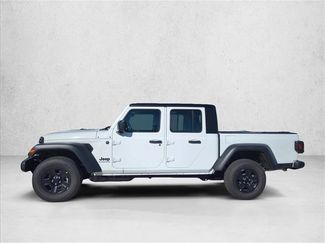 New 2026 Jeep Gladiator Sport video 4