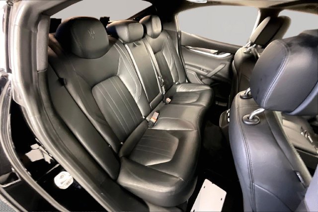 Used 2017 Maserati Ghibli RWD image 22