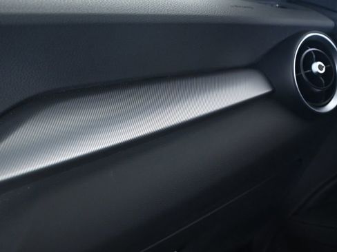 New 2025 Alfa Romeo Stelvio Sprint w/ Convenience Package image 22