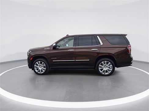 Used 2023 Chevrolet Tahoe High Country w/ LPO, Illumination Package image 5