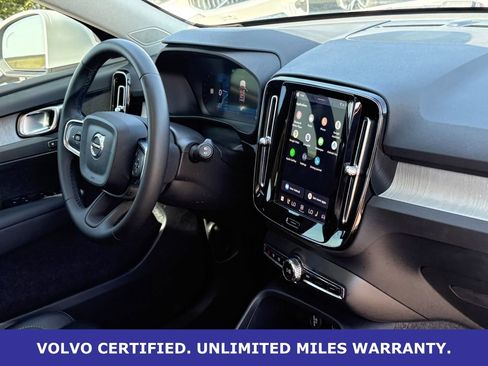 Certified 2025 Volvo XC40 B5 Plus image 35