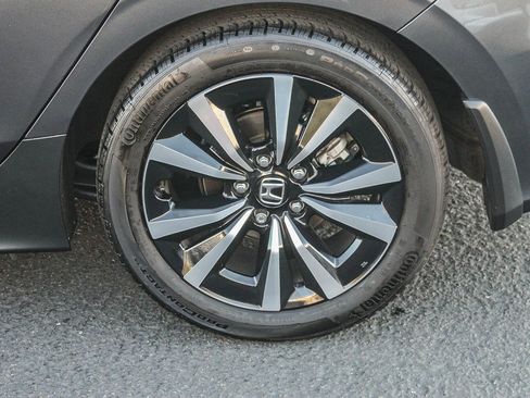 Used 2024 Honda Civic EX-L image 7