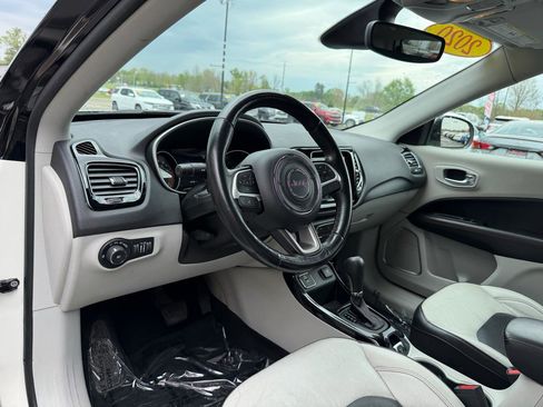 Used 2020 Jeep Compass Limited image 13