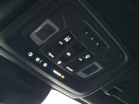 Used 2024 GMC Sierra 1500 AT4X AWD/4WD image 30