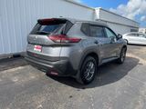 Used 2021 Nissan Rogue S image 5