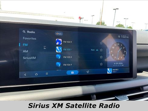 Used 2025 Hyundai Tucson SEL AWD/4WD image 39