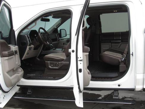 Used 2019 Ford F150 Limited AWD/4WD image 16
