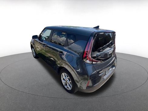 Used 2025 Kia Soul LX w/ LX Technology Package image 6