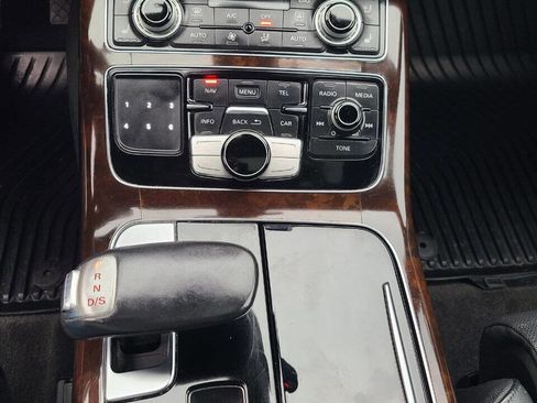 Used 2015 Audi A8 3.0T w/ Premium Package image 26