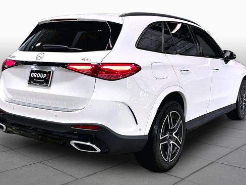 Used 2024 Mercedes-Benz GLC 300 4MATIC image 13