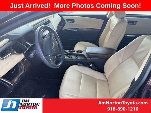 Used 2013 Toyota Avalon XLE Touring image 7