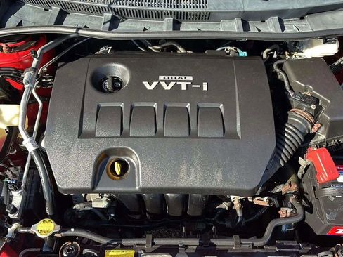 Used 2010 Toyota Corolla S image 40