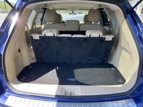 Used 2017 Nissan Pathfinder S AWD/4WD image 16
