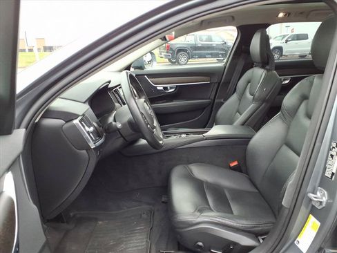 Used 2018 Volvo V90 T6 Cross Country w/ Convenience Package AWD/4WD image 26