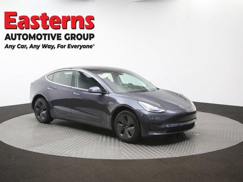 Used 2019 Tesla Model 3 Standard Range Plus RWD image 43