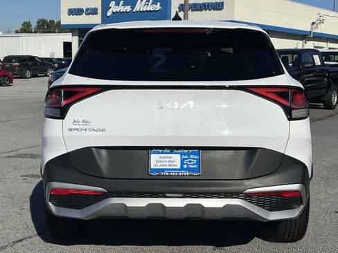 Used 2023 Kia Sportage EX image 23