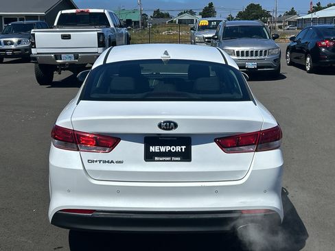 Used 2018 Kia Optima LX FWD image 36