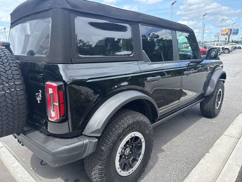 Used 2025 Ford Bronco Badlands w/ Sasquatch Package AWD/4WD image 4