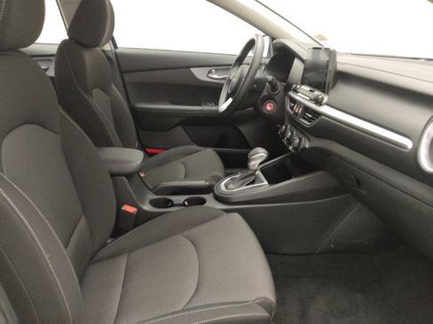 Used 2024 Kia Forte LXS image 21