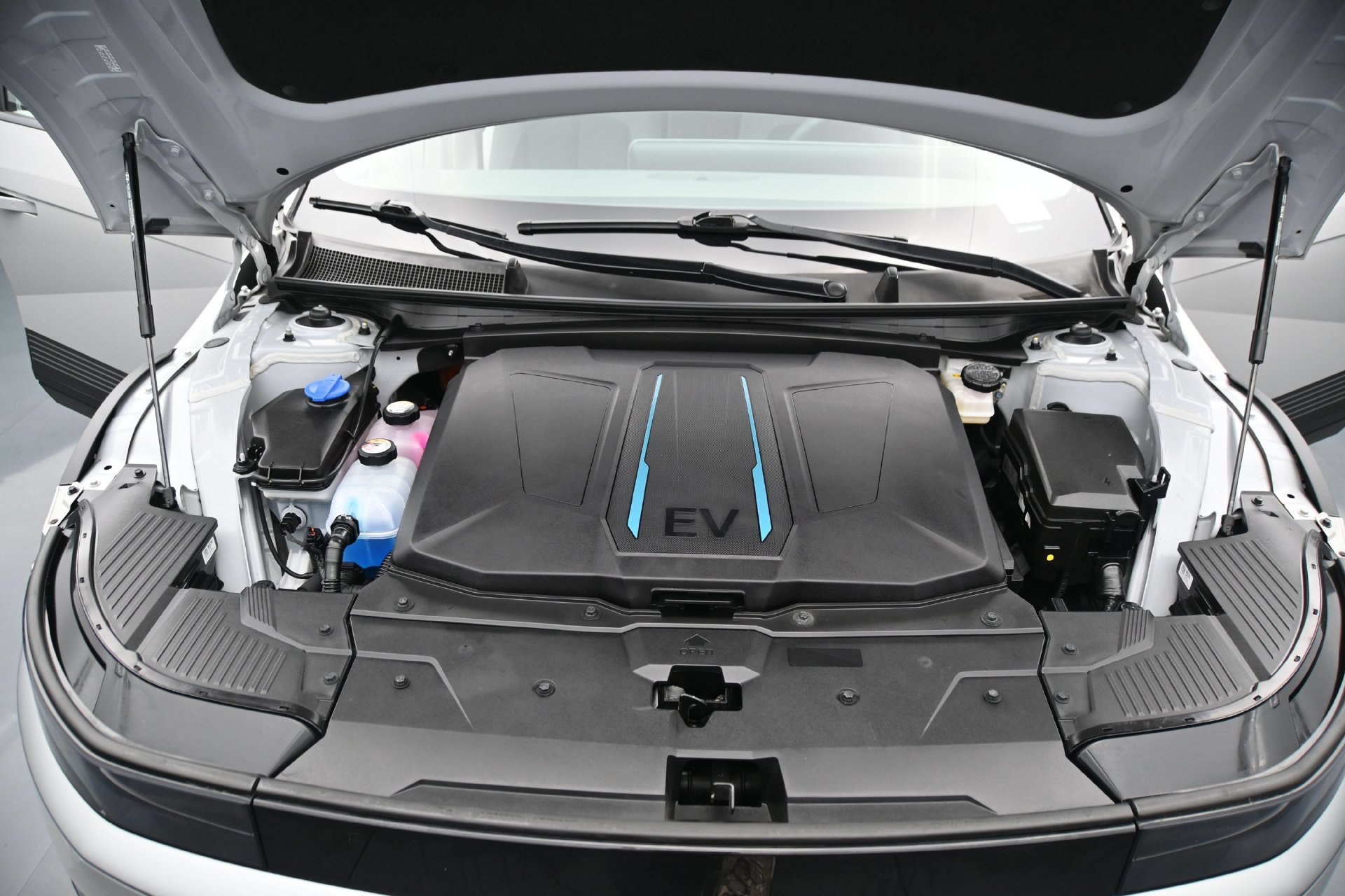 Certified 2024 Hyundai Ioniq 5 SEL AWD/4WD image 26