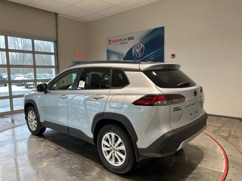 New 2026 Toyota Corolla Cross LE image 4