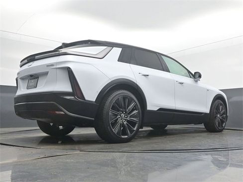 New 2026 Cadillac Lyriq Signature Sport image 51